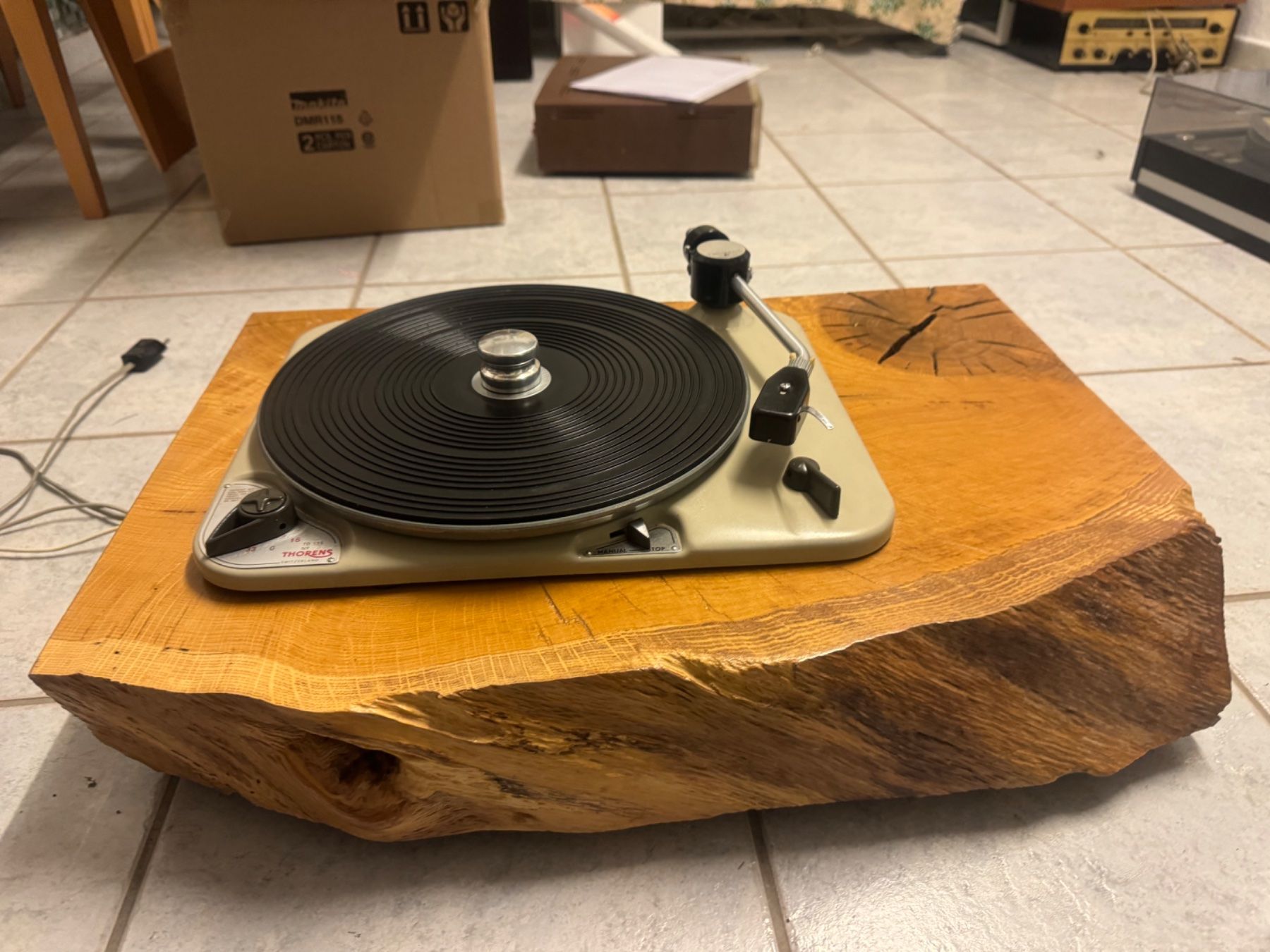 Thorens Giradischi: Thorens TD 135-ein,Vintage,Retro,feiner Klang – Usato da Trimbach venduto da SABO-61