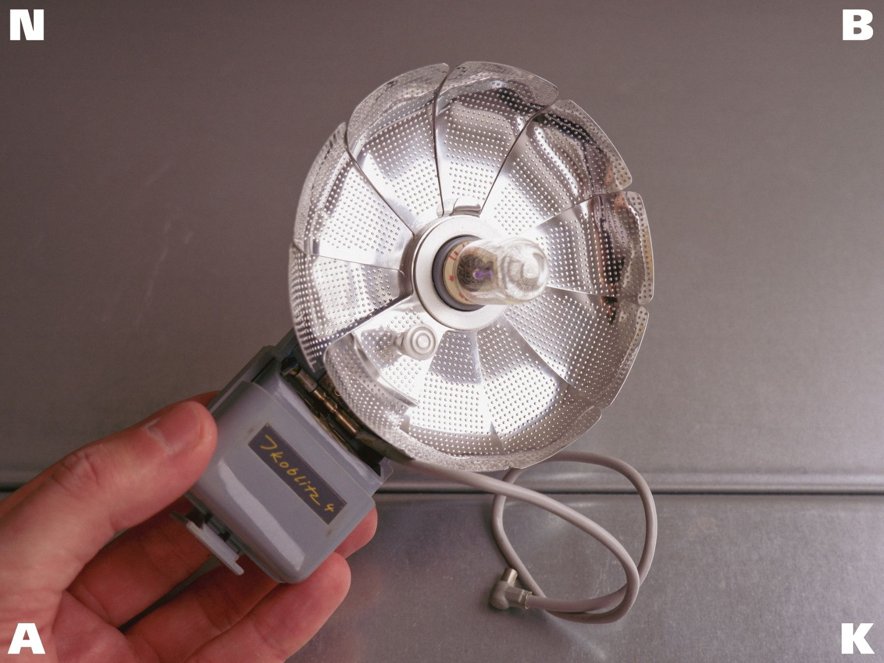 Flash: ZEISS IKON IKOBLITZ 4 – Usato da Zürich venduto da eonbug