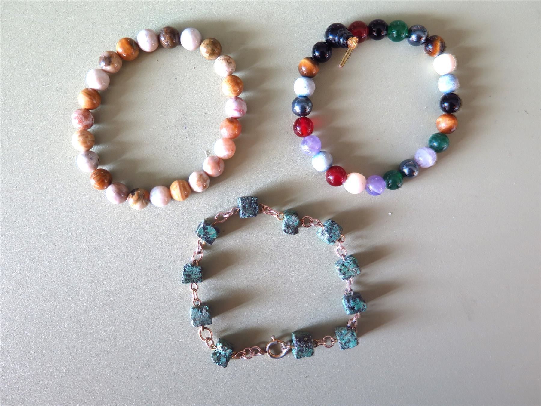Bracciali & Braccialetti: (22R)  3 ARMBÄNDER diverse Steine – Usato da Bern venduto da Jwpm66
