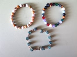 (22R)  3 ARMBÄNDER diverse Steine