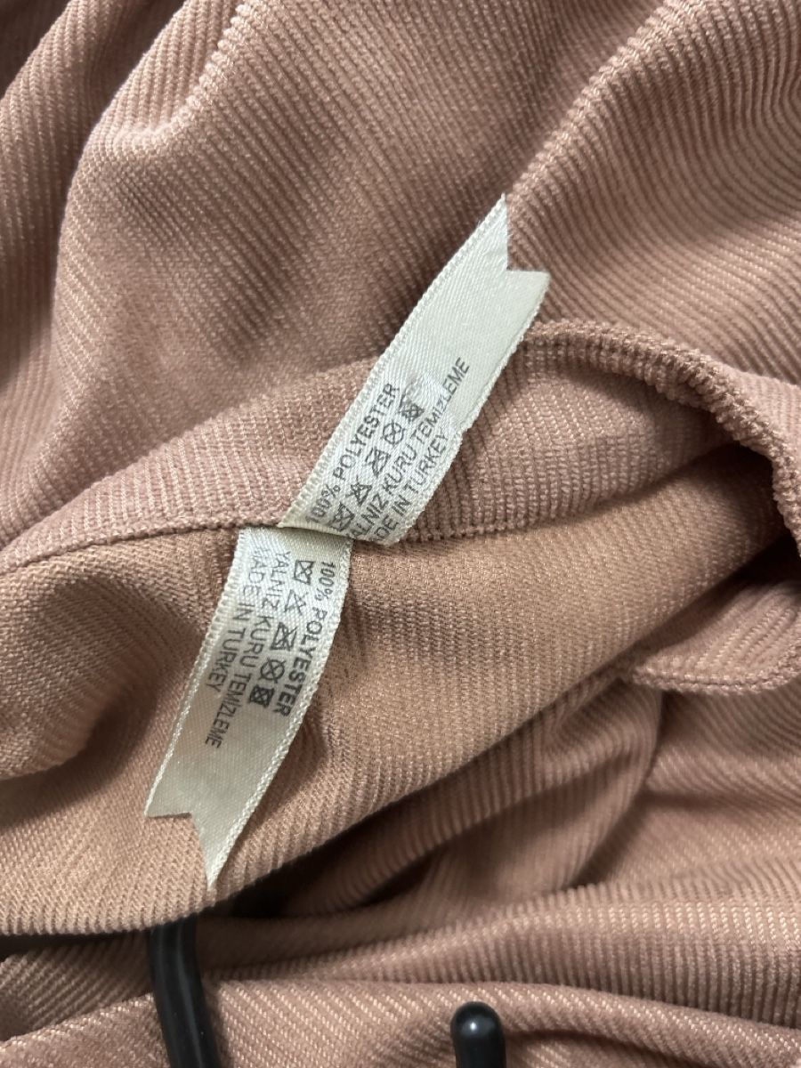 Vestiti: Trendiges Cordkleid in hellbraun, Grösse 38  – Usato da Langnau im Emmental venduto da Iriss 3
