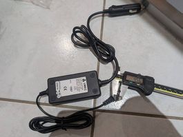 UMEC UC0301A-12P chargeur voiture
