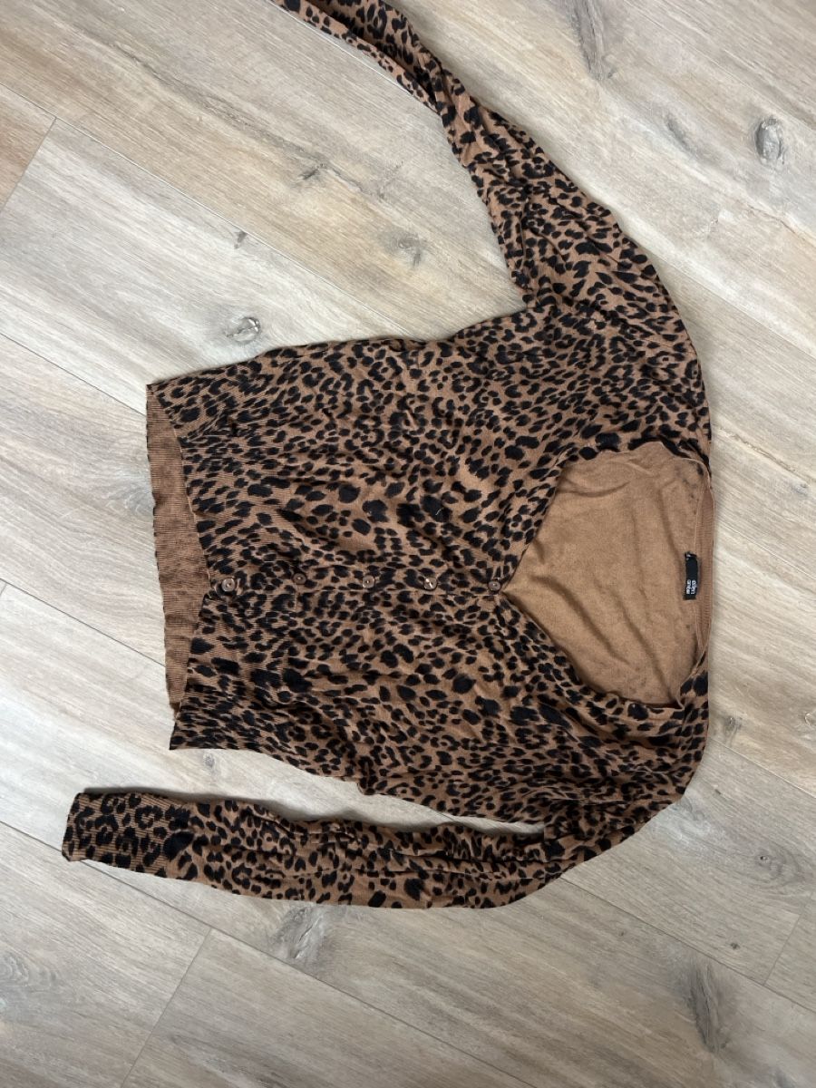 Pulls & Sweat-shirts: Leojäggli – D'occasion à Bremgarten AG par Anna1999999