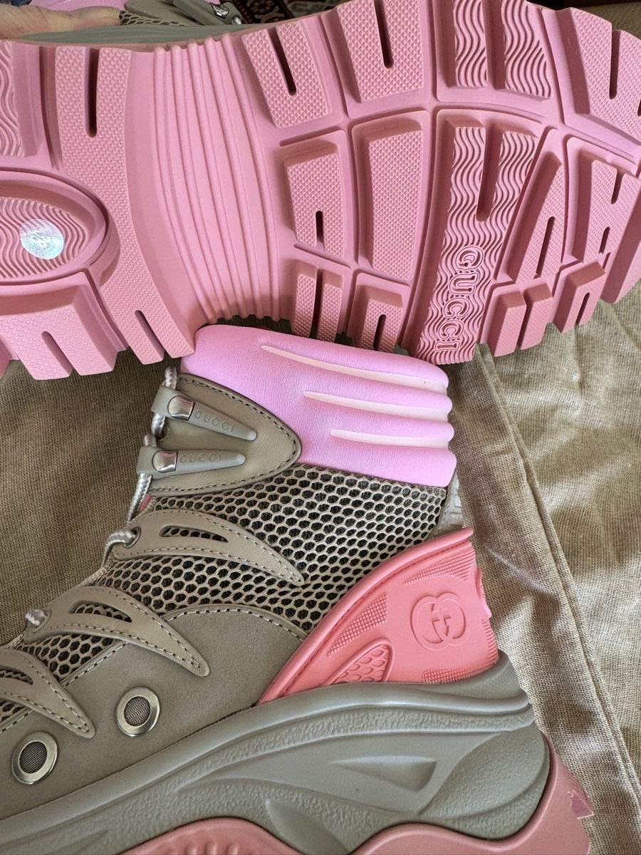Scarpe da donna: Neu Gucci Gr.38 Boots – Nuovo (secondo la descrizione) da Belp venduto da Aliya 6