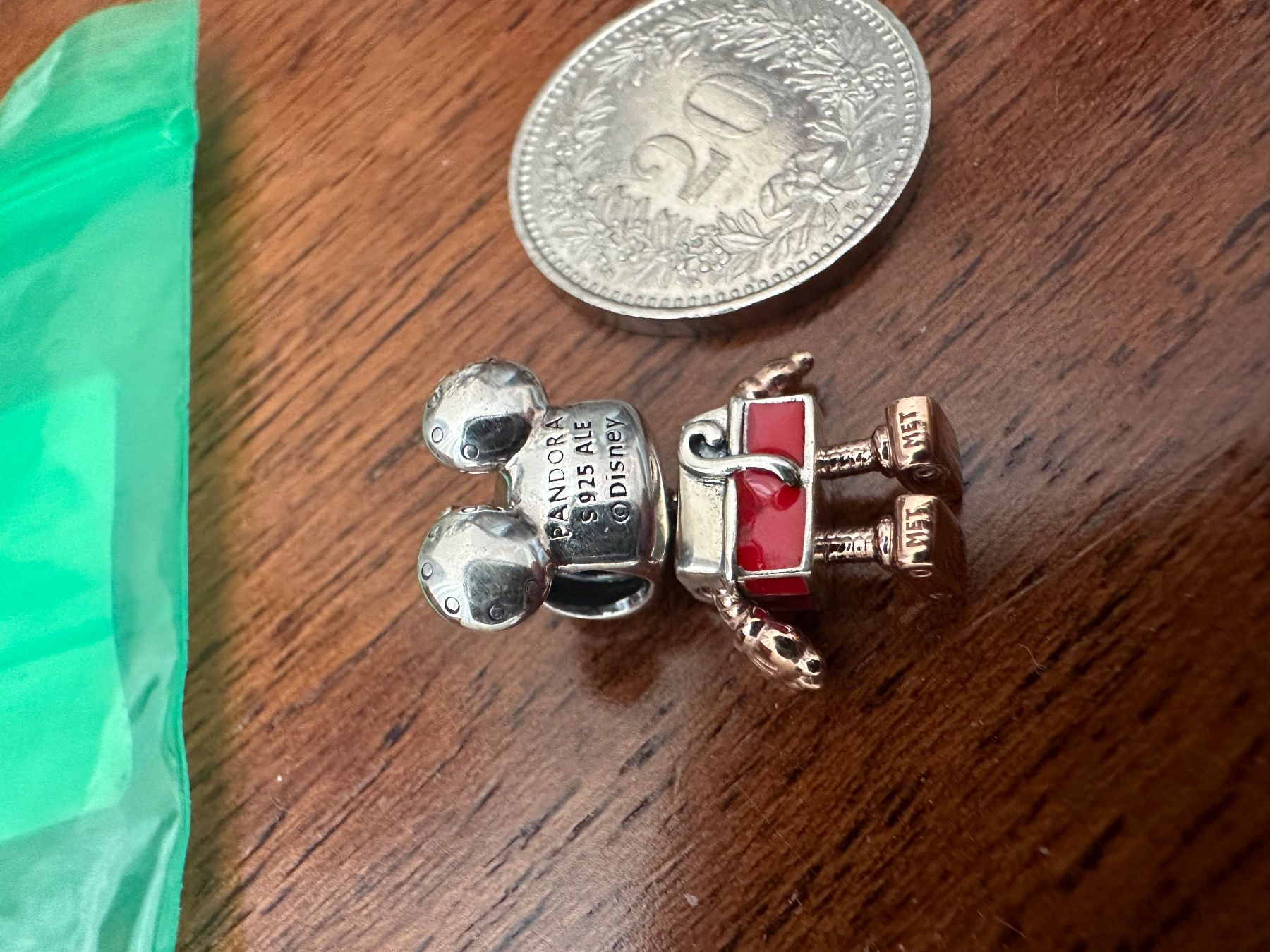 Pandora Ciondoli: Pandora Charm Micki Maus – Nuovo e nell'imballaggio originale da Ebikon venduto da nat_jzh5 1