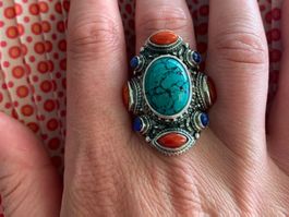 Ring Silber mit Türkis, Korallen, Lapislazuli