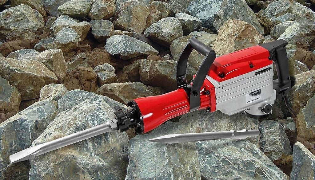Tutti gli attrezzi: Abbruchhammer Marteau de démolition + accessoires – Usato da Châbles FR venduto da Monar