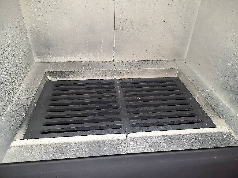 Cucine: Poêle à bois / cuisinière Modèle : Turmin. – Usato da Sion venduto da Swissquali. 4