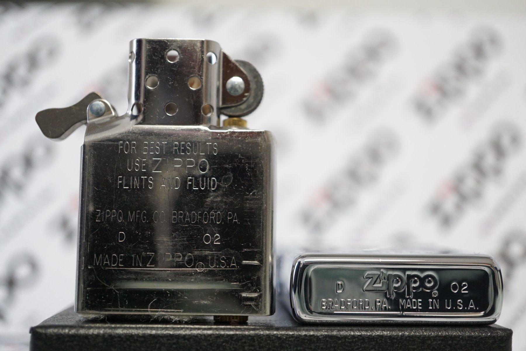 Zippo Accendini: ZIPPO Feuerzeug CANADA, CHROME (2002) – Nuovo (secondo la descrizione) da Mels venduto da akaBella 2