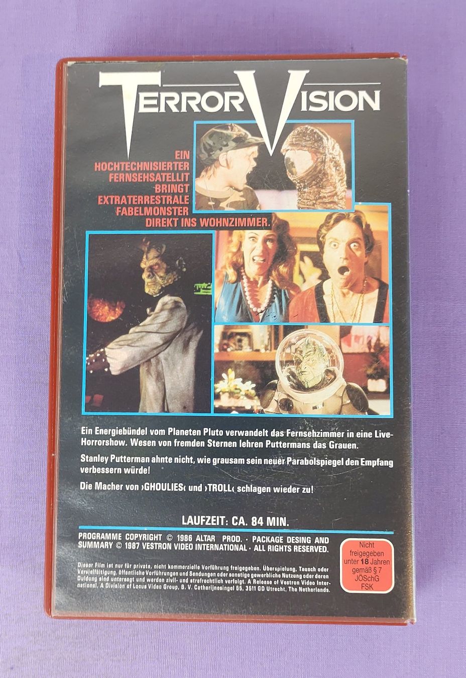 Alle VHS: VHS-Videokassette: Terror Vision – Gebraucht aus Basel von  2
