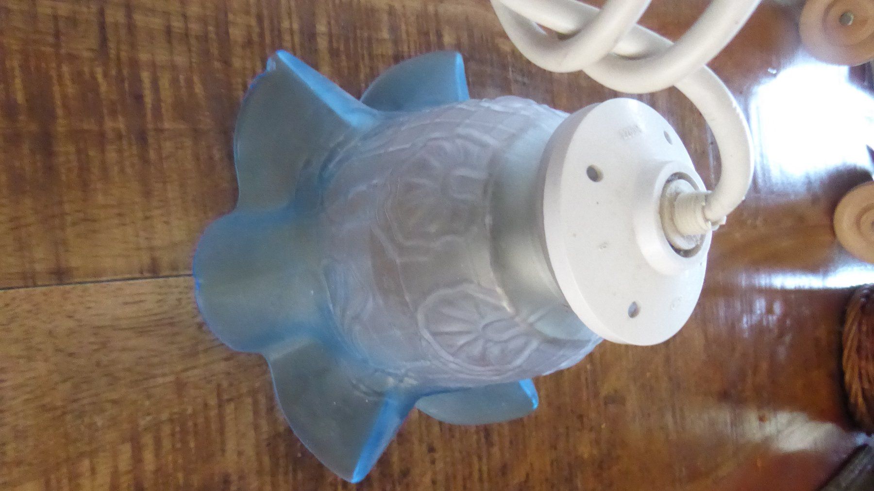 Lampade: Herzig kleine Vintage Lampe – Usato da Sargans venduto da Benziner