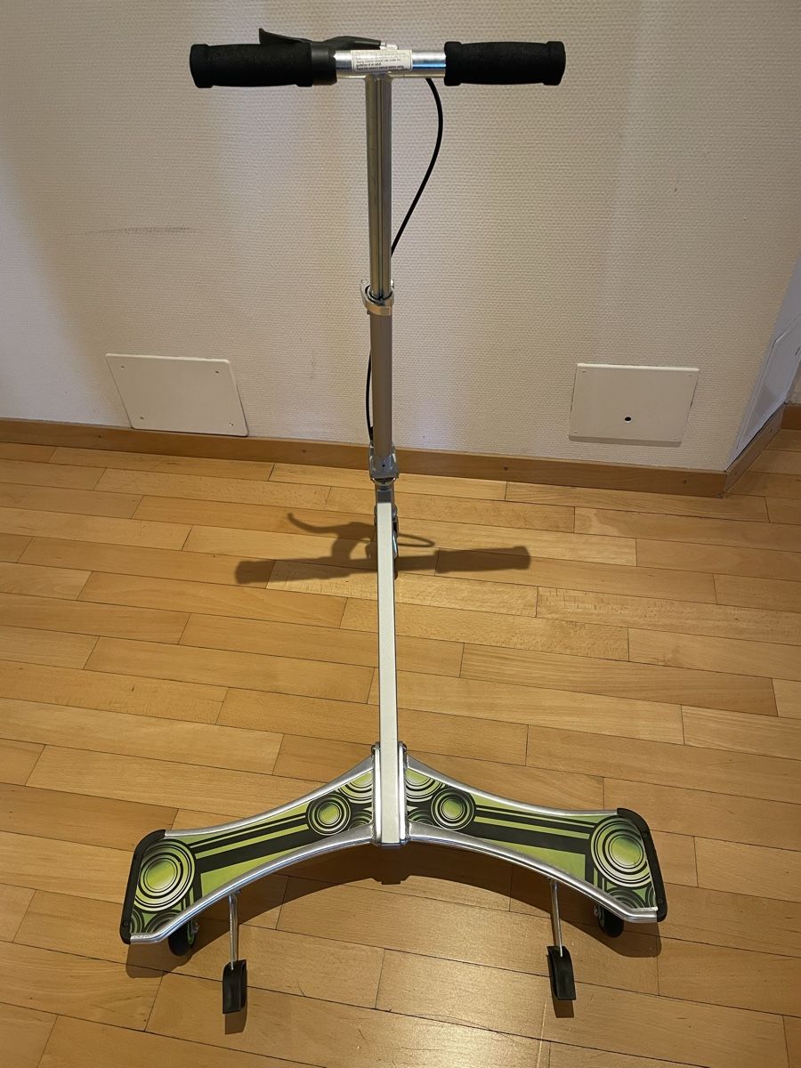 Kickboard: Trottinette PowerWing – Usato da Thônex venduto da kar_kh5d 2