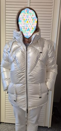 Schöne Damen Daunenjacke von DIEGO Milano