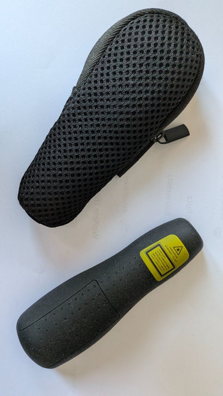 Logitech Telecomandi: Logitech Presenter mit USB Empfänger und Hülle gebraucht – Usato da Thun venduto da Mirweb 3