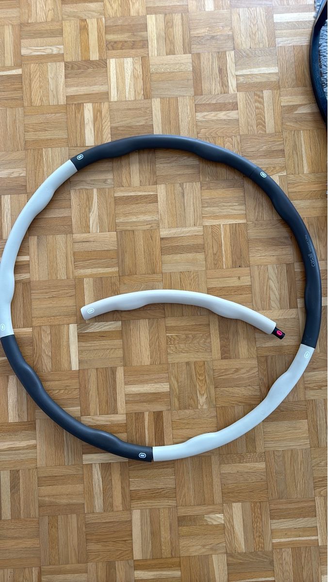 Casall Hometrainer: Casall Hula Hoop Trainingsring 1.5kg – Nuovo (secondo la descrizione) da Zürich venduto da Yasmincayo