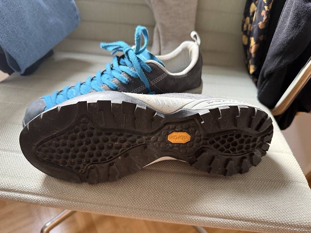 Scarpa Scarpe da uomo: Scarpa Mojito Schuhe Gr.42,5 – Usato da Oberrieden venduto da wisnight 1