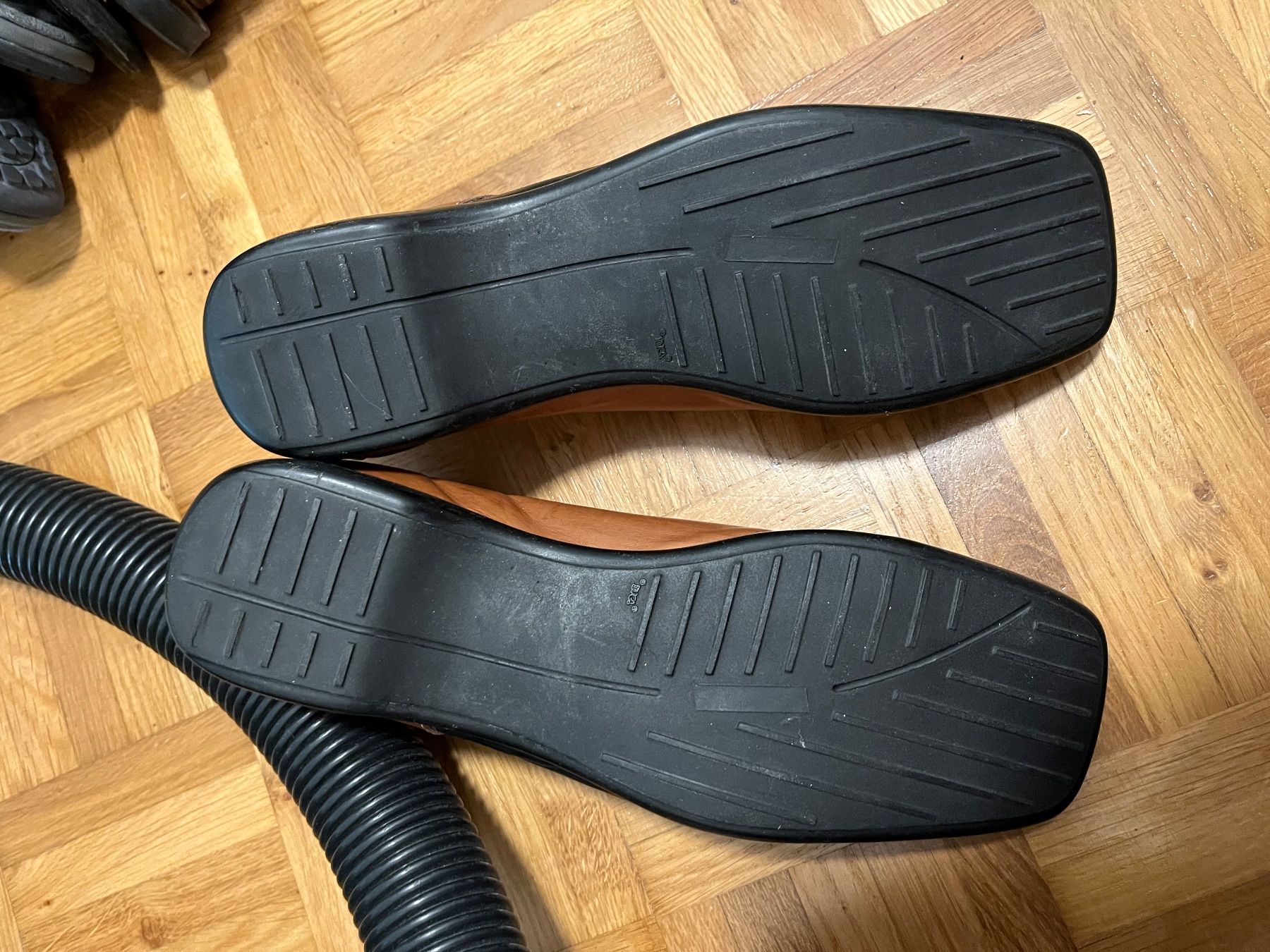 Scarpe da donna: Everybody Damenschuhe, Gr 39.5 – Usato da Birmensdorf ZH venduto da Jho1609 3