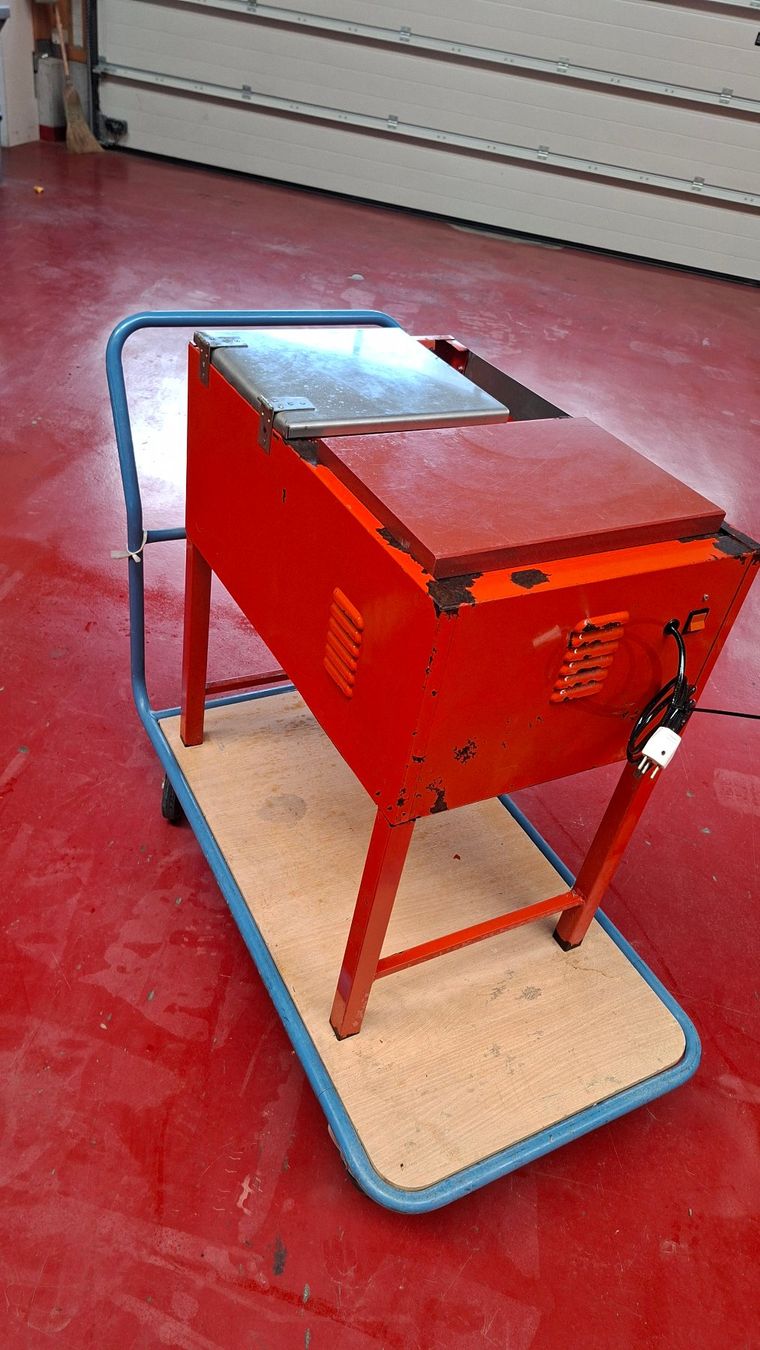 Toutes les machines: Geflügel Rupfmaschine – D'occasion à Wilen b. Wil par Kuss03 3