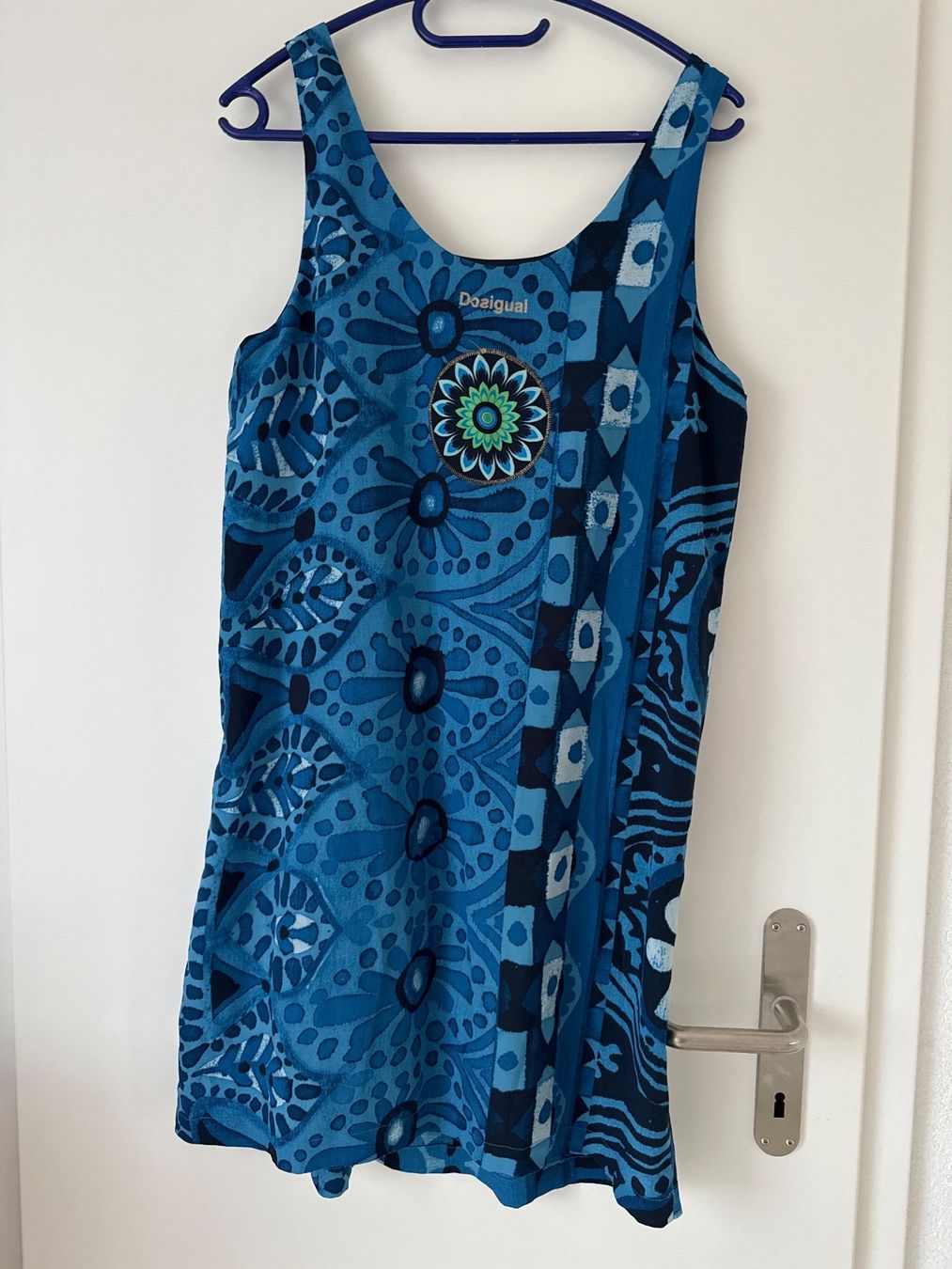 Desigual Kleider: Desigual Kleid Gr 42 – Gebraucht aus Gelterkinden von Biene8 1