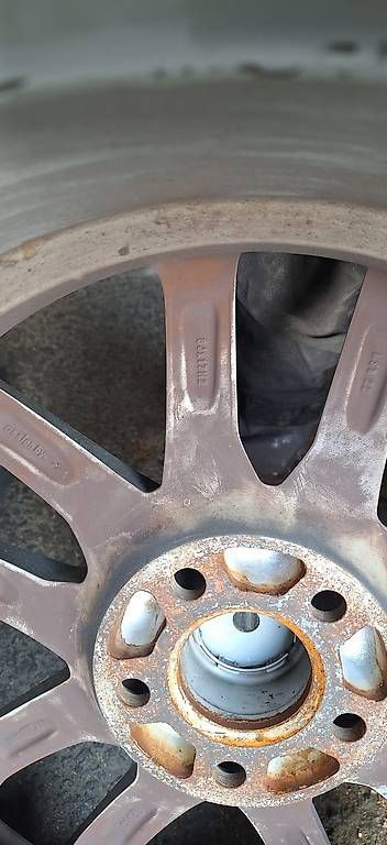 Pneus & Roues: Roues Volvo XC60 17" – D'occasion à Sierre par kane078 2