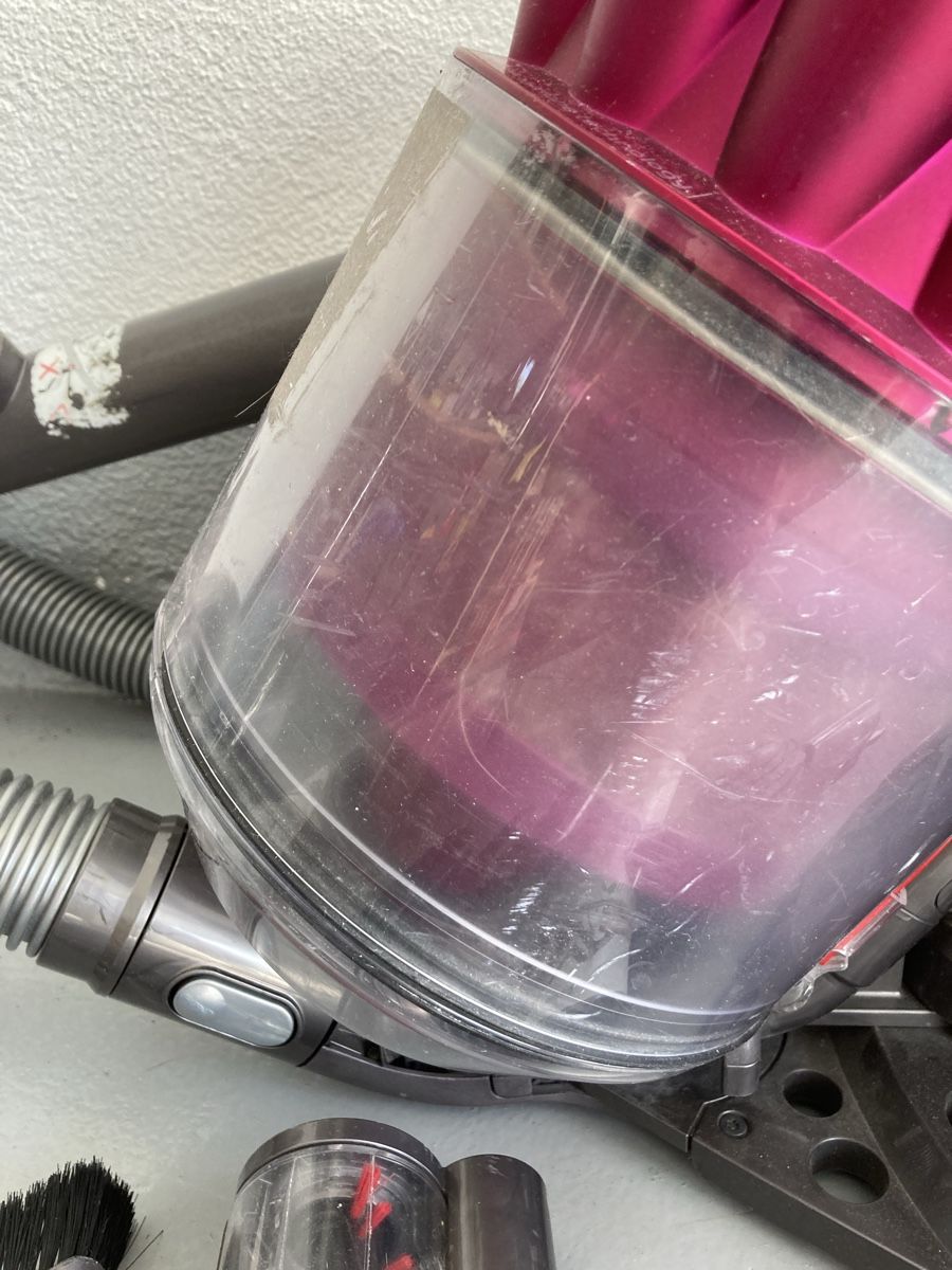 Dyson Aspirapolveri & Accessori: Dyson Staubsauger – Usato da Kefikon ZH venduto da Klukka97