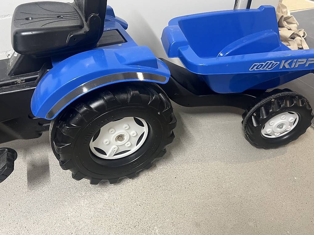 Trattori: Traktor, Rolle Toys Frontlader – Usato da Mülligen venduto da Laura_24 3