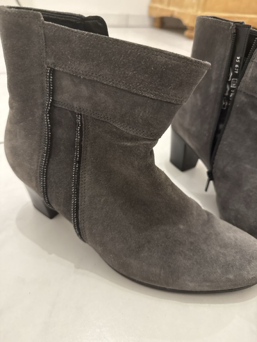 Gabor Scarpe da donna: Graue Stiefeletten Gabor, Gr 39 – Usato da Zell ZH venduto da Guffos 2