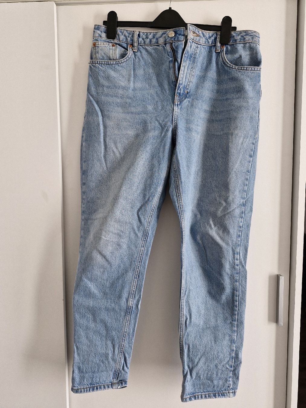 Topshop Jeans: Topshop Mom Jeans – Usato da Breitenbach venduto da sabrinaa95
