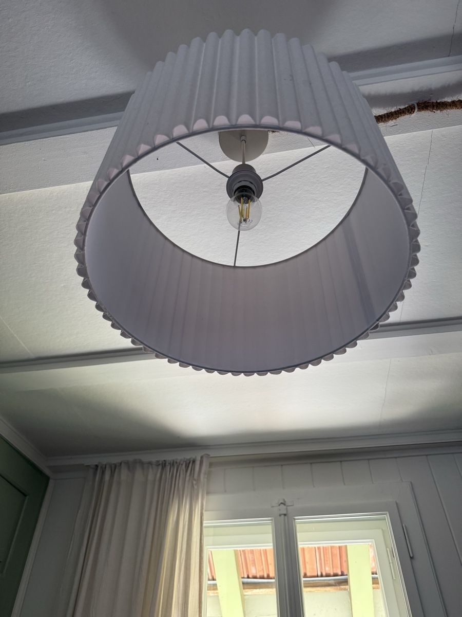 Lampadari & plafoniere: Deckenleuchte gerippt weiss gebraucht – Usato da Langenthal venduto da Nina_Leonie 3