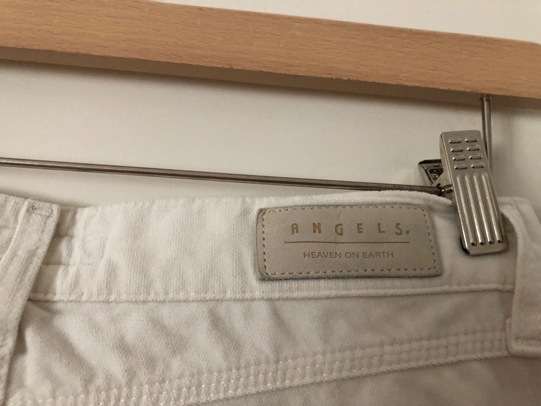 Angels Hosen: Hose – Neu (gemäss Beschreibung) aus Arlesheim von leyRum4.5 3