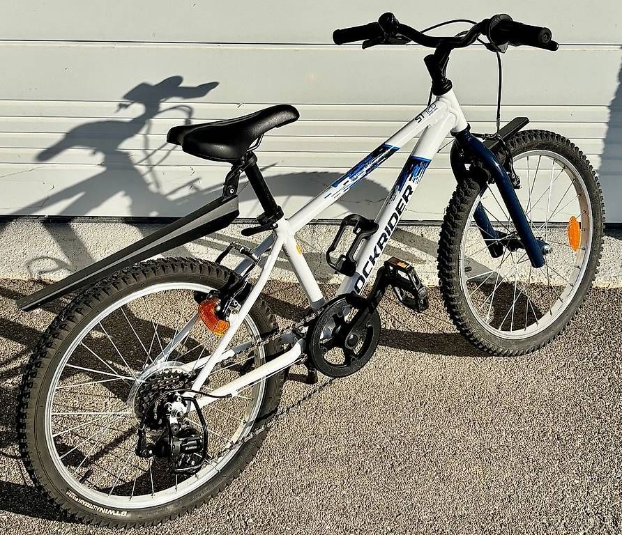 Biciclette: VTT enfant Decathlon 20" 6-9 ans  – Usato da Le Grand-Saconnex venduto da pve_9stn 2
