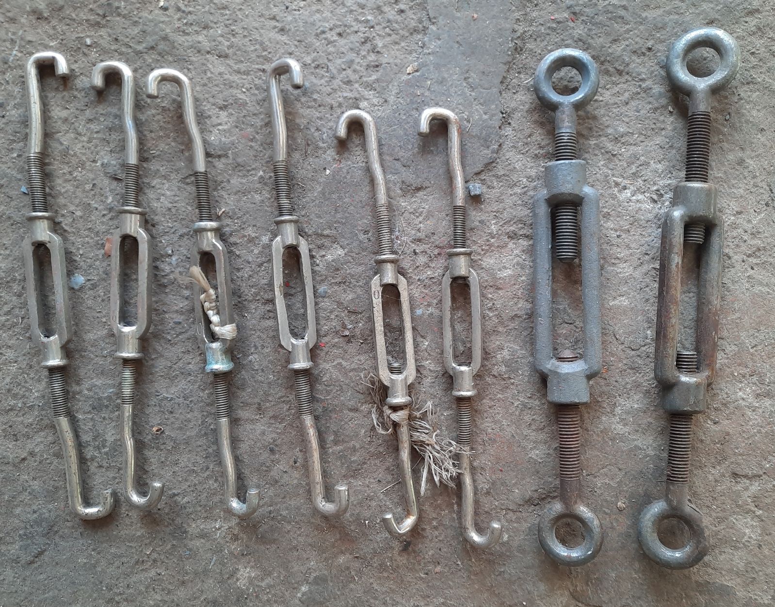 Supporti a parete: Spanner – Usato da Sargans venduto da sonja042