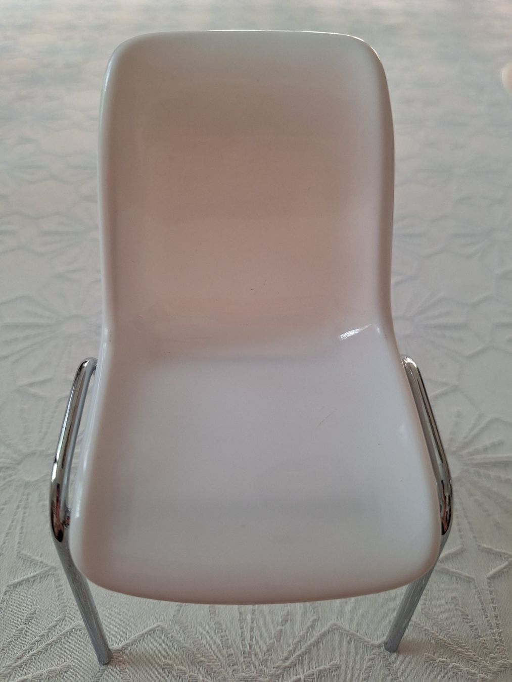 Chaises: Miniatur Stuhl Weiss – D'occasion à Turgi par Markito0