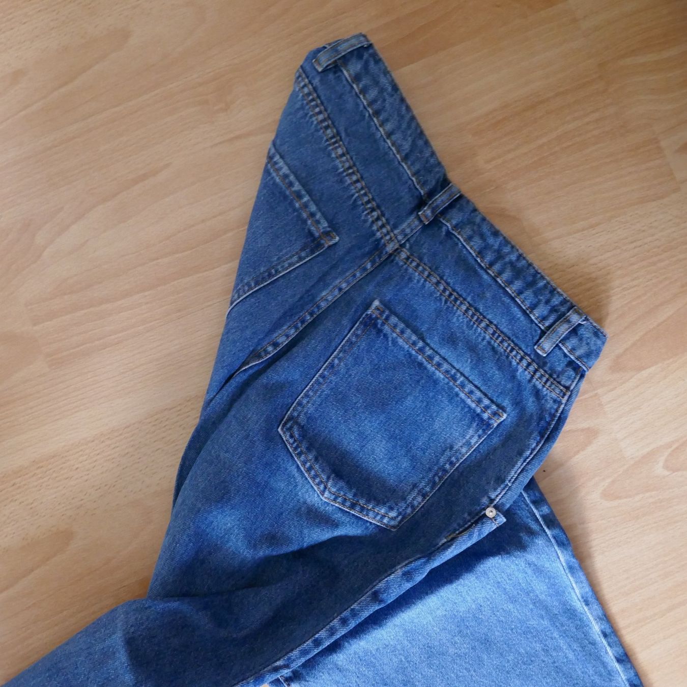 Jeans: MNG Mom Jeans – Usato da Balgach venduto da Domenica0 4