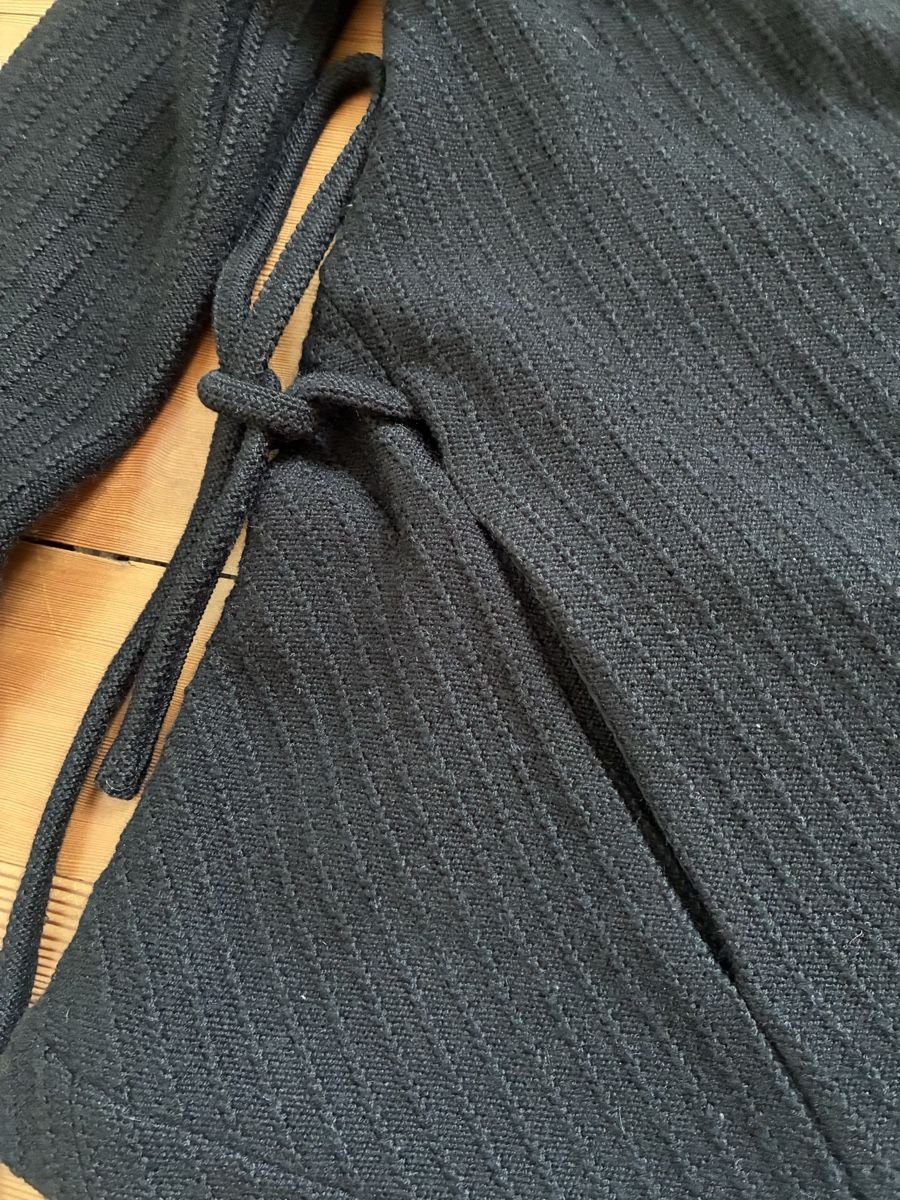 Claudia Güdel Pulls & Sweat-shirts: Wickelpullover Claudia Güdel Gr. 36 – D'occasion à Biberist par wacholder 2