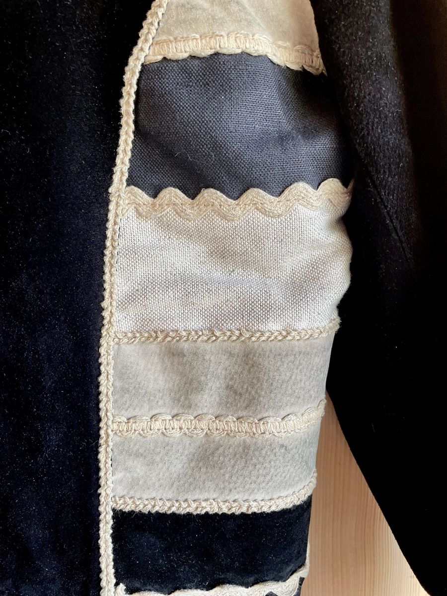 Giacche: Schöne Wildlederjacke 40 – Usato da Oberwil-Lieli venduto da Denise5 2