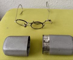 Antike Brille mit Etui, Sammlerstueck 👓 perfekt 🤩