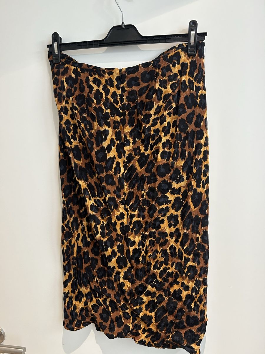 Zara Gonne: Rock Zara Basic Animal Print Grösse L – Usato da Zürich venduto da fan_z5fl 4