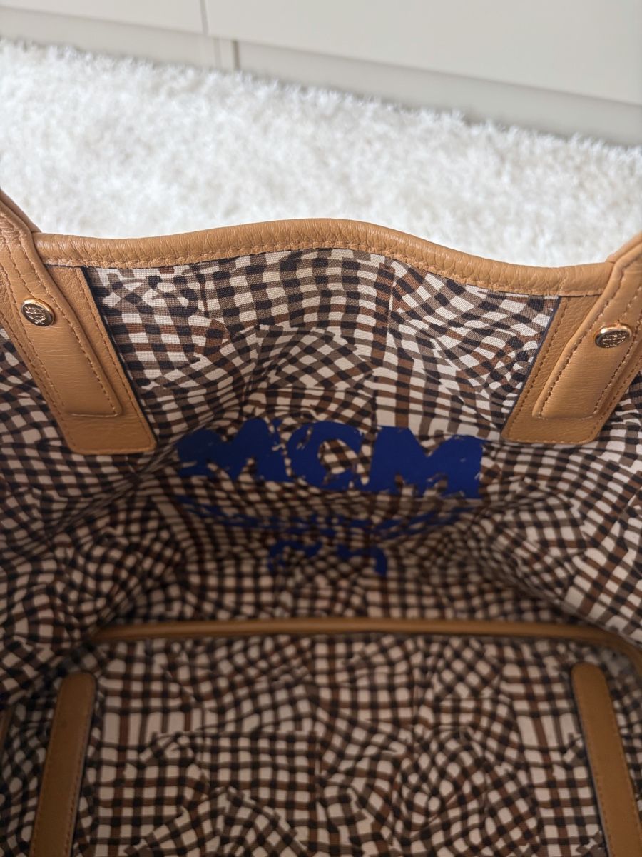 Mcm Taschen für Damen: MCM Wendeshopper – Gebraucht aus Lenzburg von lejlaimamovic 4