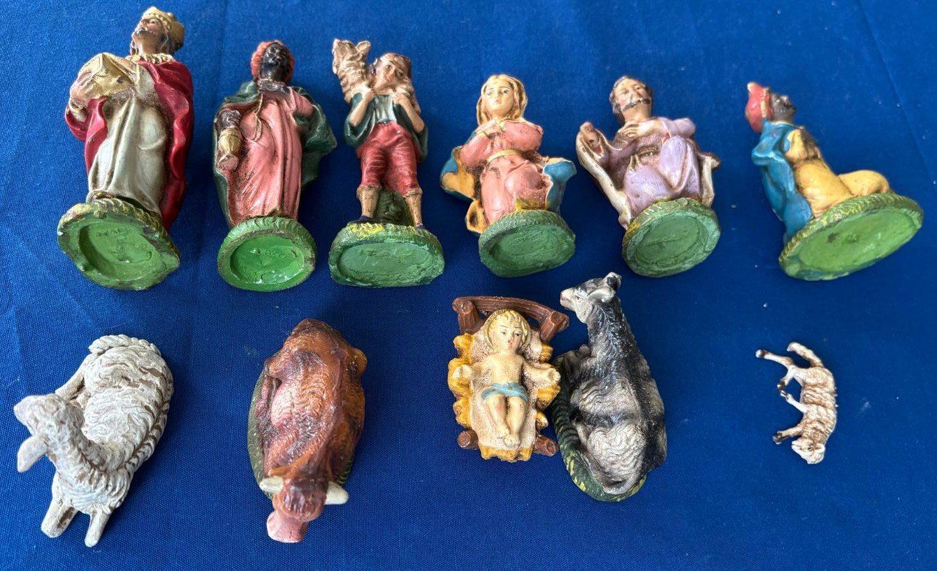 Figuren: ANTIKE KRIPPENFIGUREN – Gebraucht aus Ostermundigen von Wyatt-Earp 6