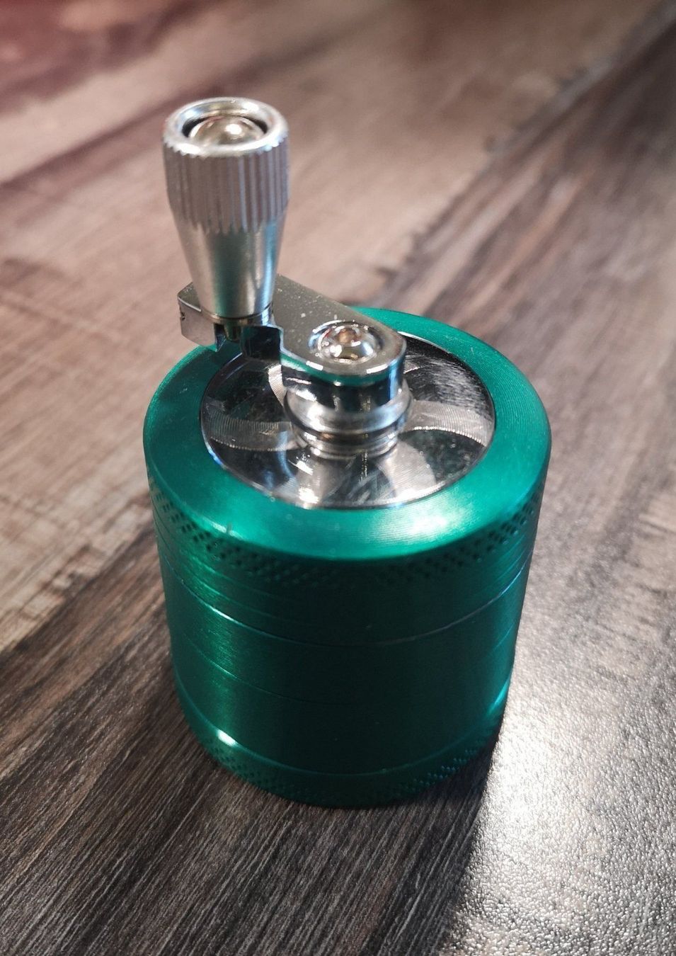 Tabak: Kräuter Grinder in verschiedenen Farben – Neu und originalverpackt aus Herzogenbuchsee von Melissa110 8