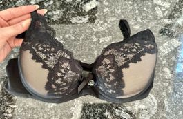 CHANTELLE BH in schwarz mit zarter Spitze    LP: 119.-