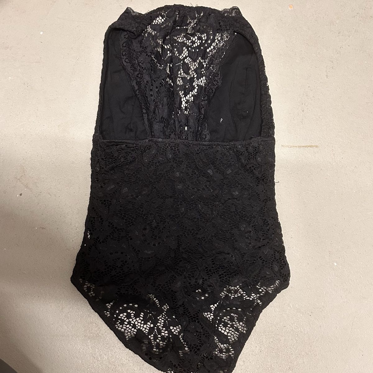 Bershka Top: Schwarz Spitzen Body Damen Grösse M – Usato da Glattbrugg venduto da Lara_G06 1