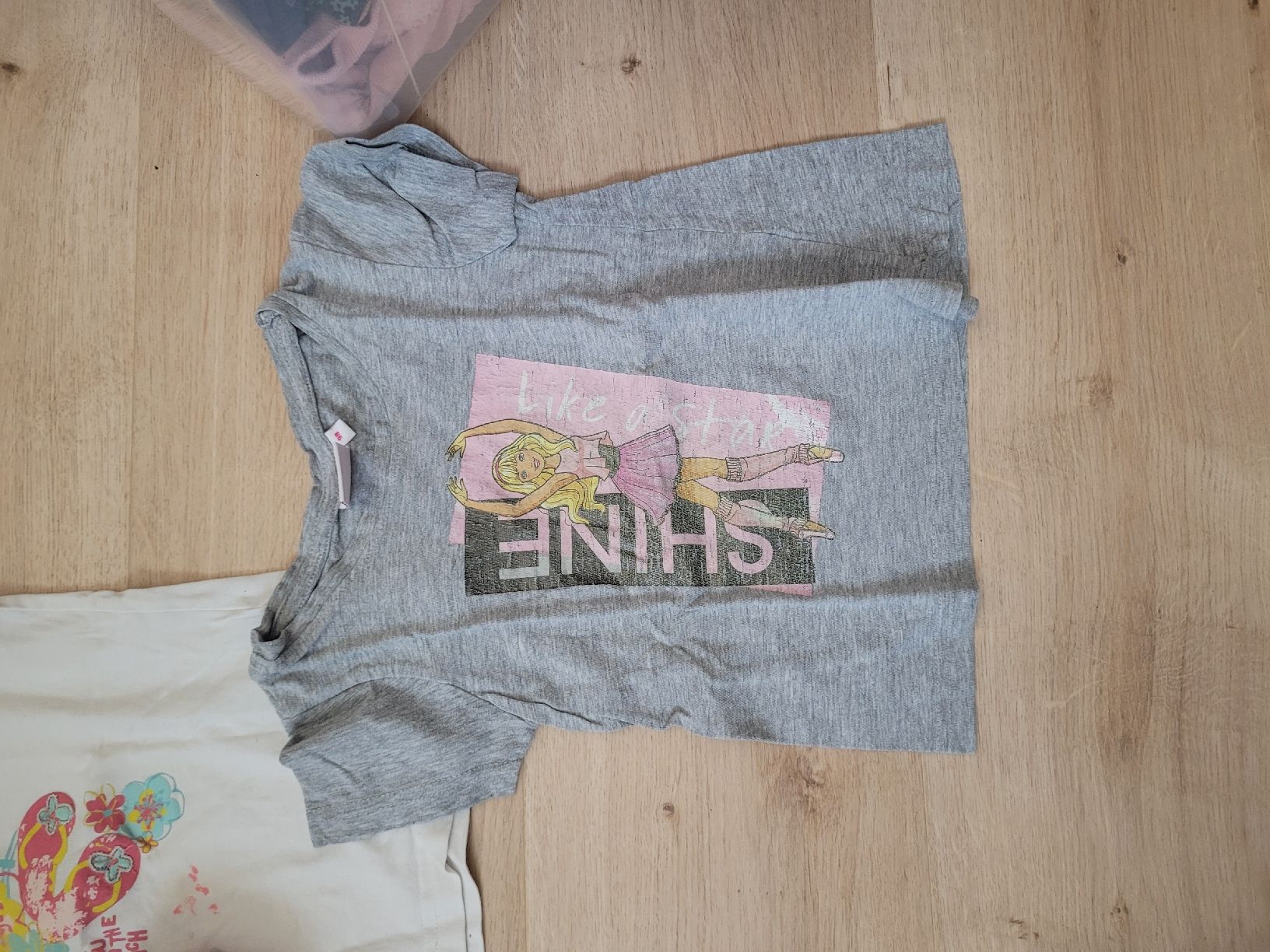 Camicette, T-shirt & Top: T shirts Gr. 98 – Usato da Lupsingen venduto da sta_wgg5 1