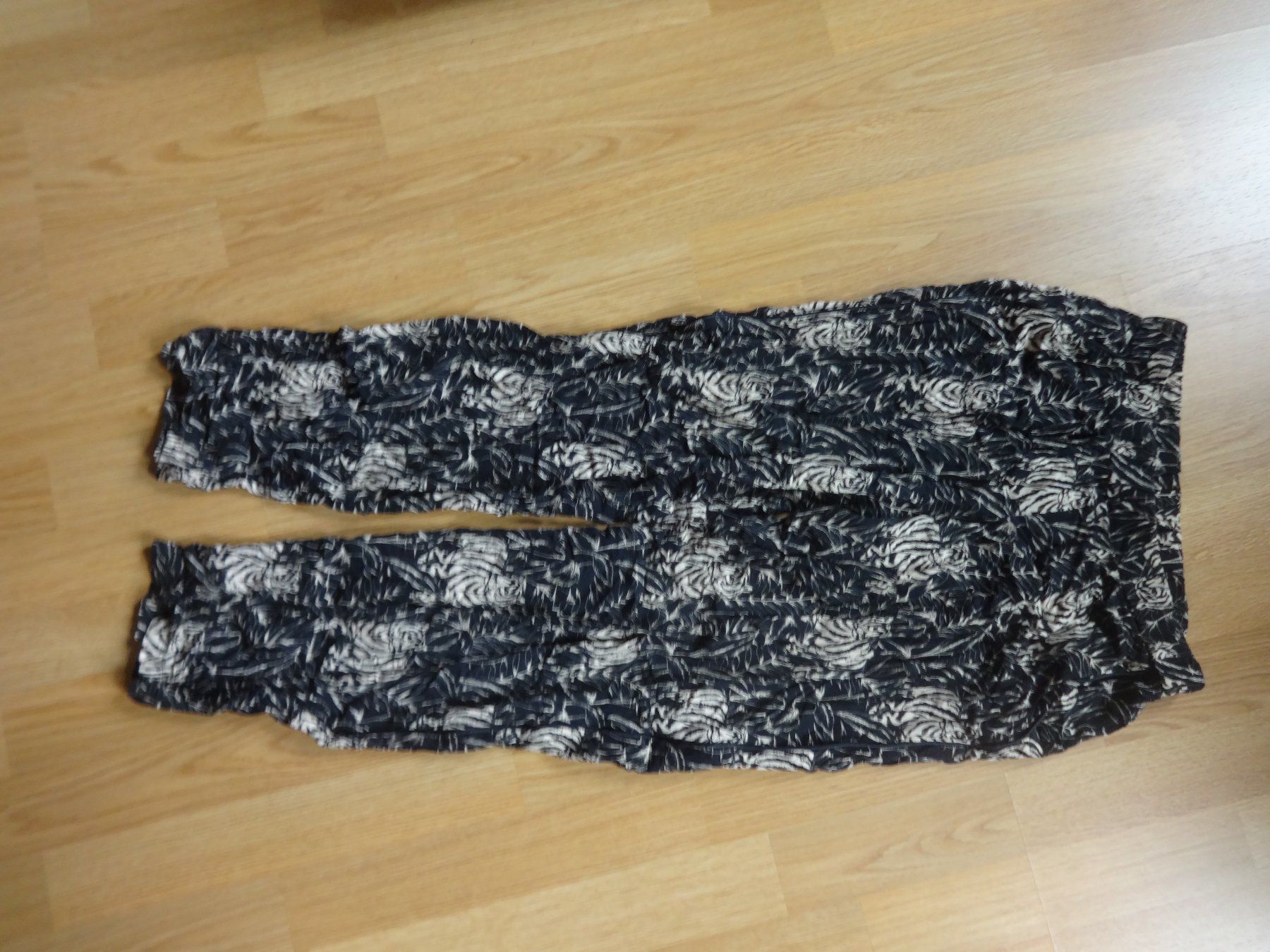Pantaloni: Loungewear Beldona Hosen Grösse S – Usato da Schaffhausen venduto da headfirst4halos