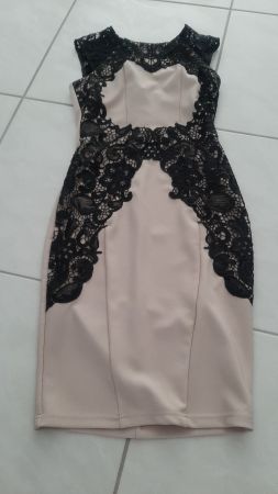 K..9 R ) Lipsy London Cocktailkleid Kleid Gr. 34