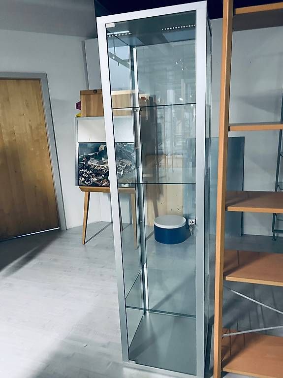 Vetrine: Glasvitrine – Usato da Amriswil venduto da ViolaM