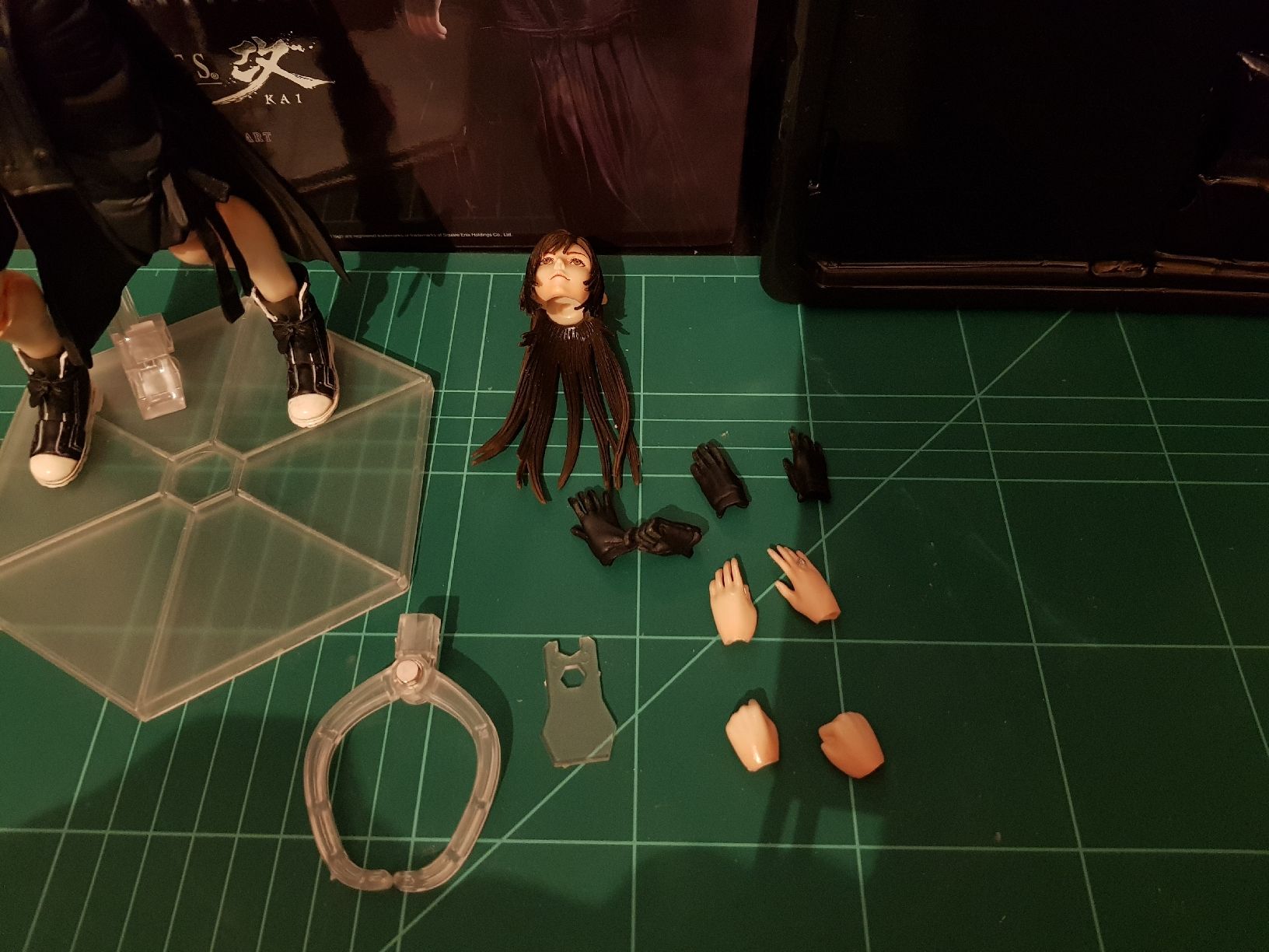 Statuette: Play Arts Action Figure Tifa Lockhart – Usato da Niedergösgen venduto da Kamui8 7