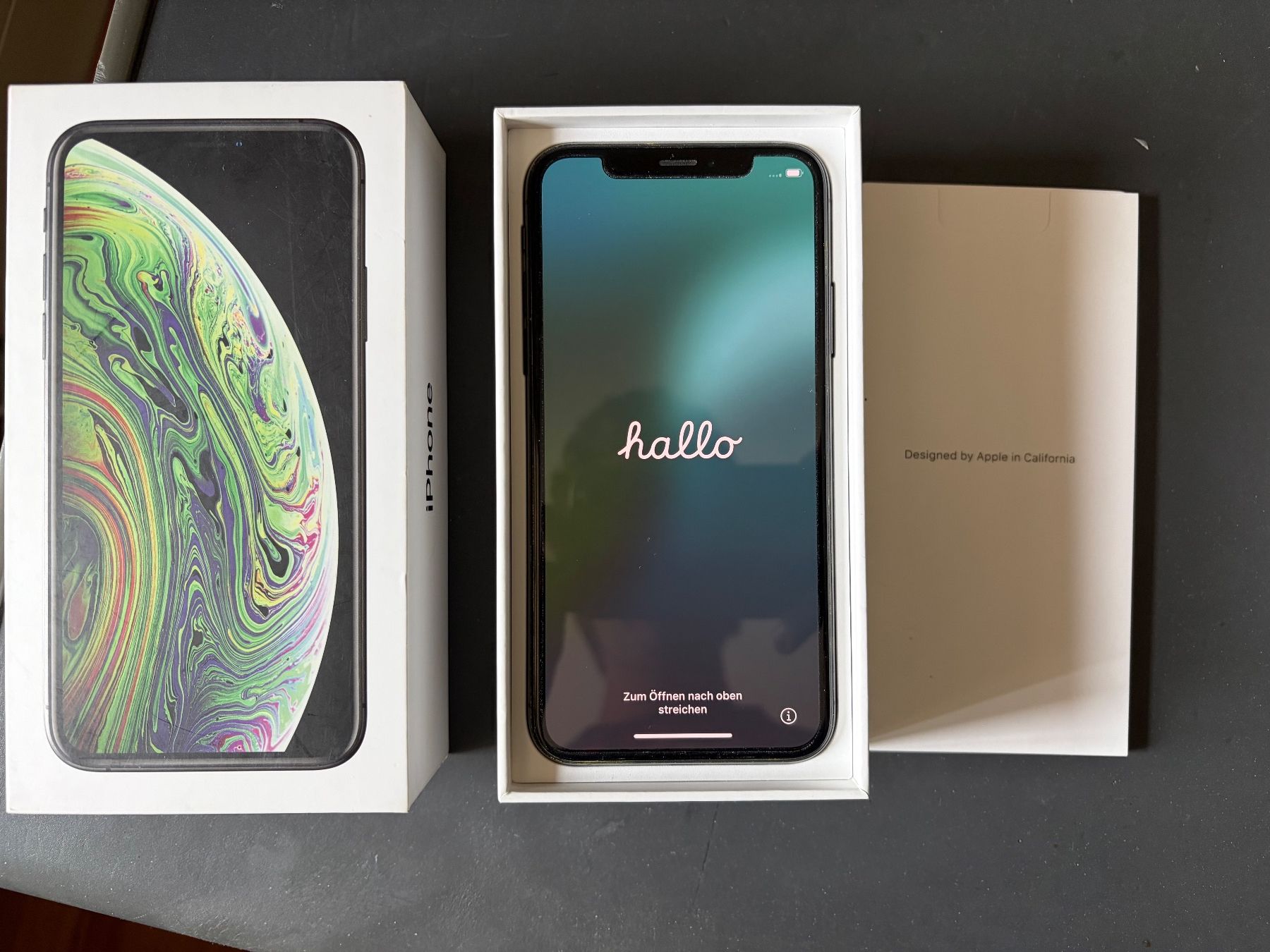 Apple Telefoni cellulari / Smartphones: iPhone XS / space grey / 64 GB / + extra Bildschirmschutz – Usato da Zürich venduto da joe_xm6x
