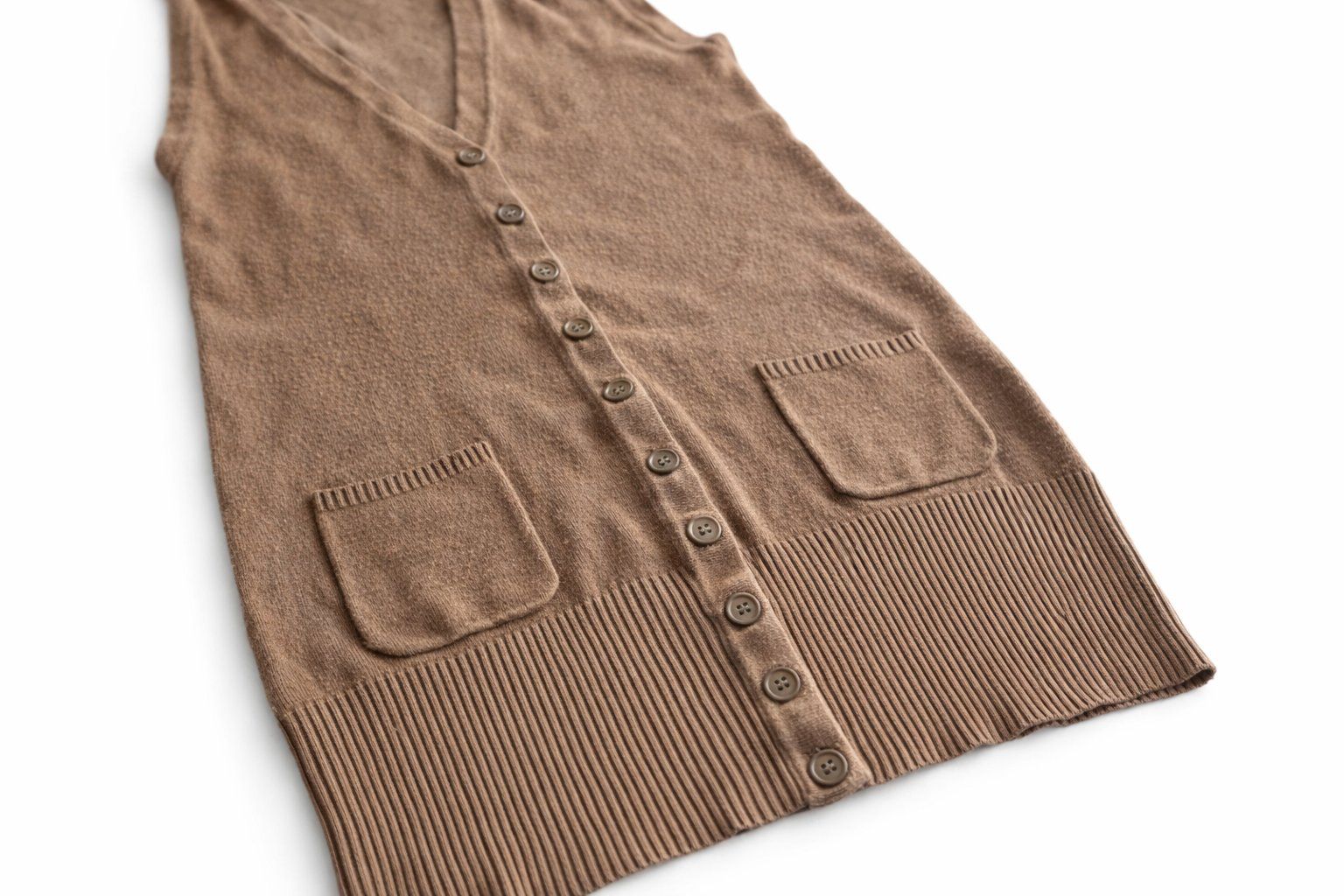 Bershka Gilets & Westen: Damen Strickweste Braun Gr. M mit Knöpfen – Neu (gemäss Beschreibung) aus Fully von VaneaSelection 3